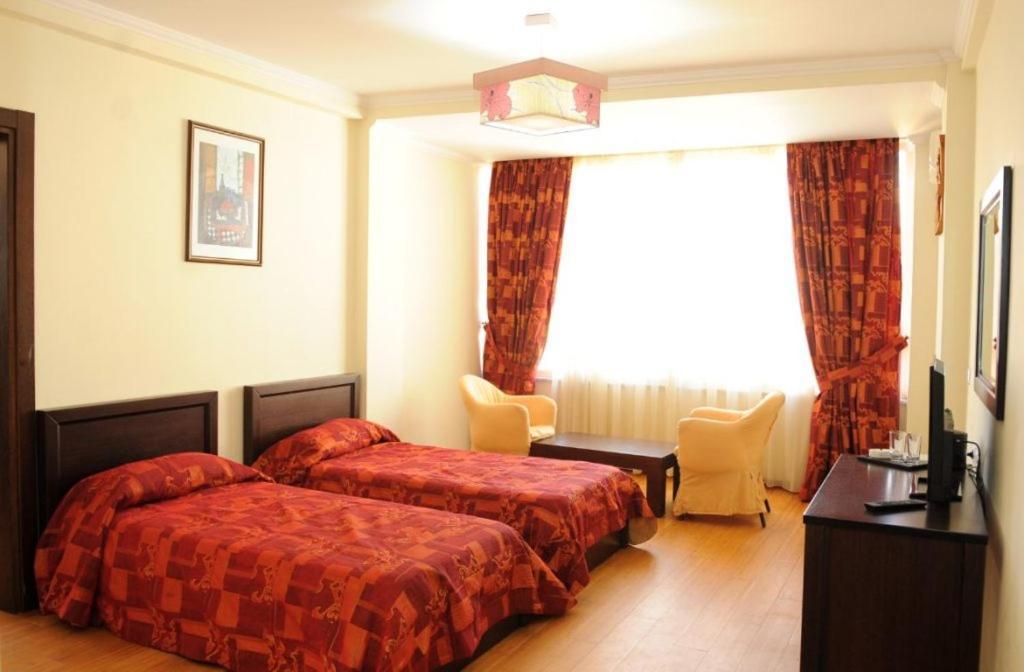 Hotel Leonardo 4*